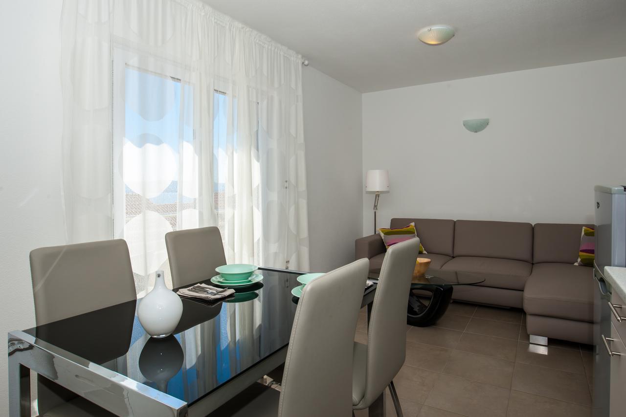 Vista Apartments Bol Eksteriør billede